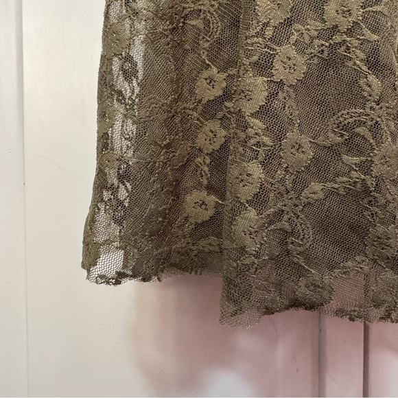 Ebby And I Satin Spaghetti Strap Maxi Dress Khaki Green Lace Trim Size 8 NEW - Picture 9 of 10